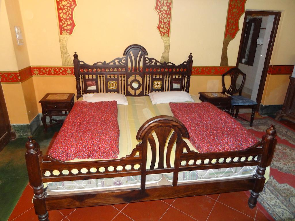 Chandra Niwas Guest House Bikaner Rum bild