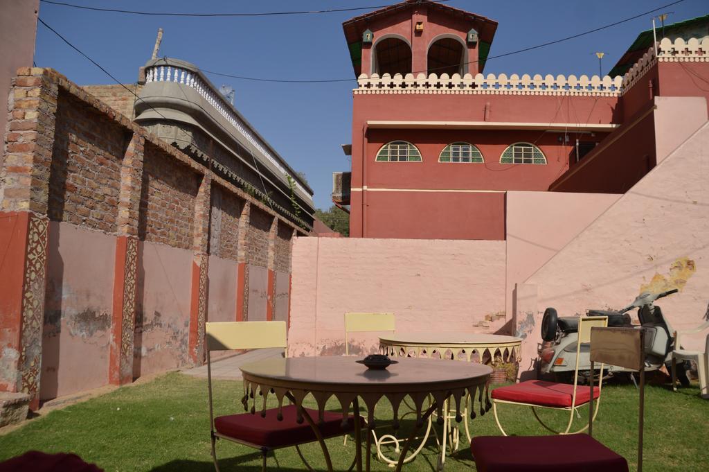 Chandra Niwas Guest House Bikaner Exteriör bild
